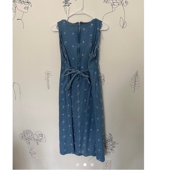 Jean Dress with a Tie Back POSITIVE ATTITUDE YRK - Picture 3 of 3